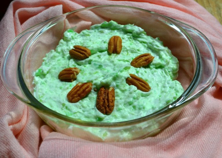 Grandma’s Vintage Recipe Watergate Salad – Apron Free Cooking